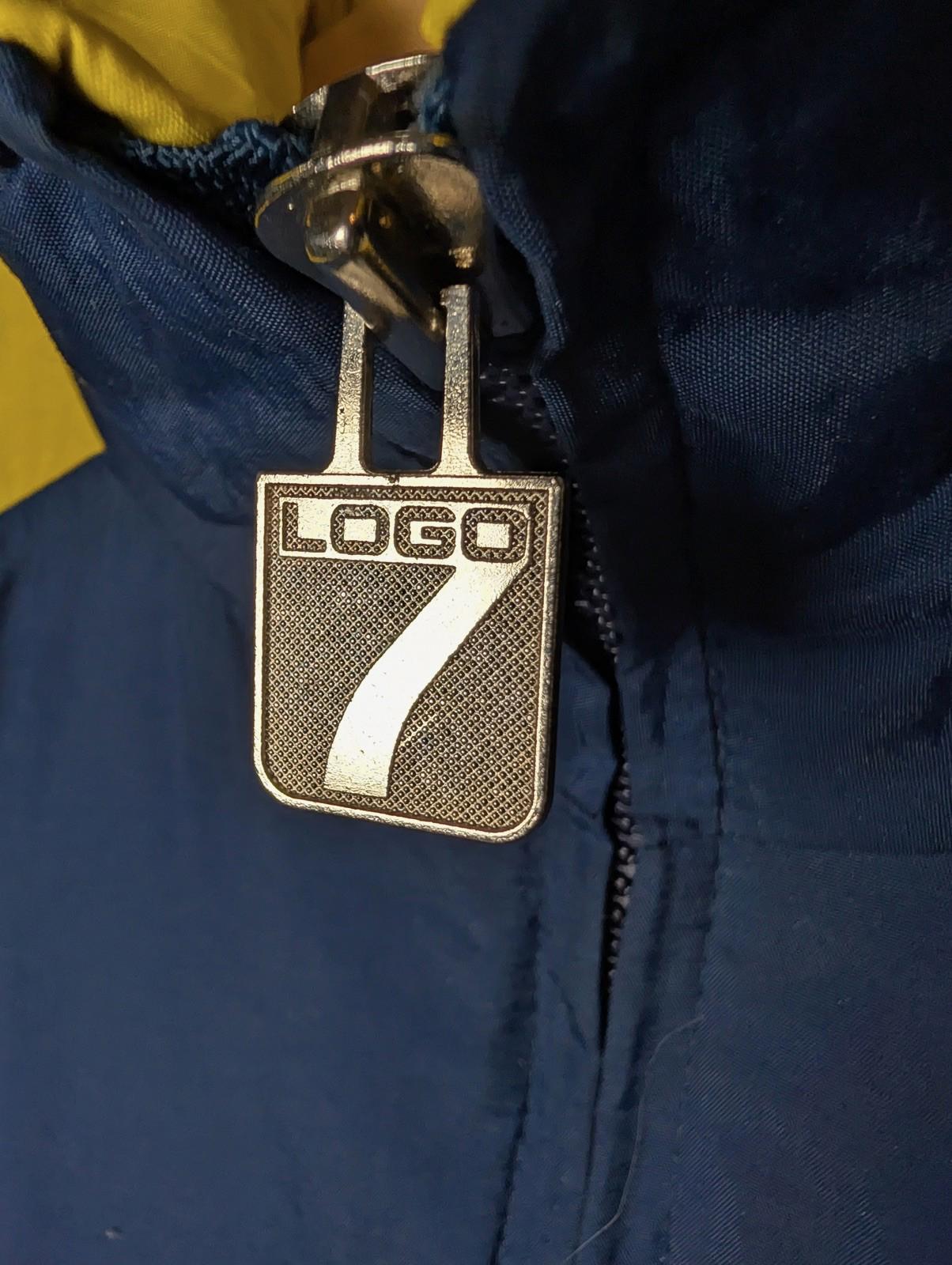 Vintage 90s Logo 7 Game Day San Diego Chargers NFL Puffer Jacket XL Los Angeles - Image 4