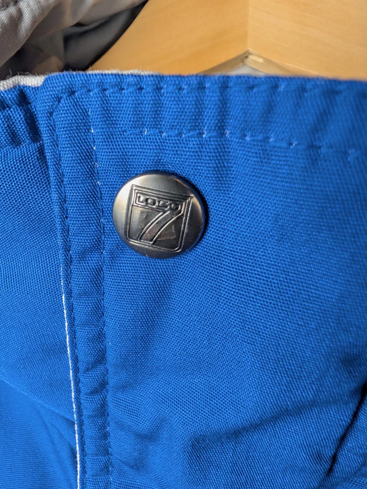 Logo 7 Kentucky Wildcats NCAA Puffer Jacket Large Blue Grey Vintage 90s - Image 7